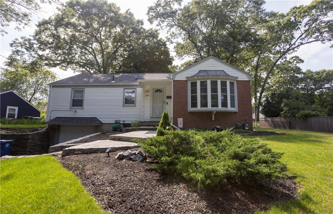 245 Lansdowne Road Warwick, RI 02888 - Photo 5 of 34 Gallery Image 5