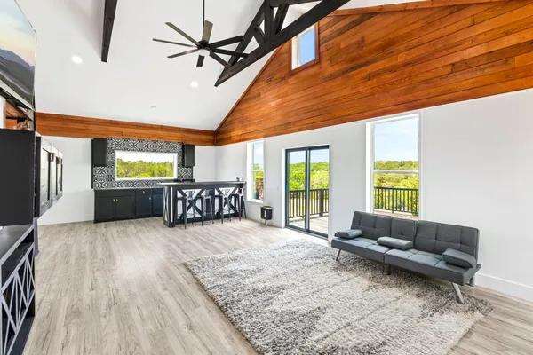 $789,000 | 1534 Pasture Spring Road, Harper, TX 78631