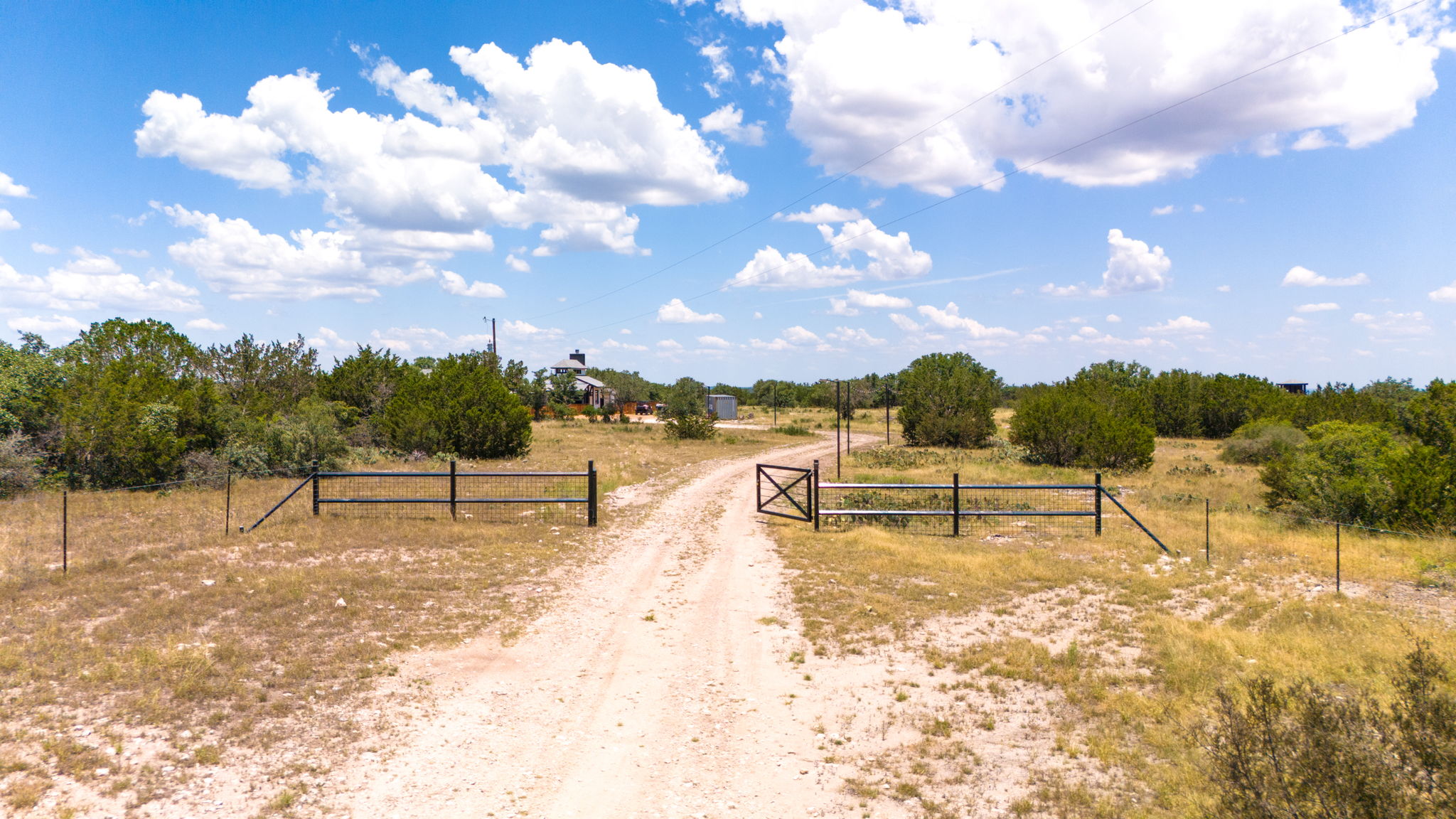 1534 Pasture Spring Road Harper, TX 78631 - Photo 6 of 34