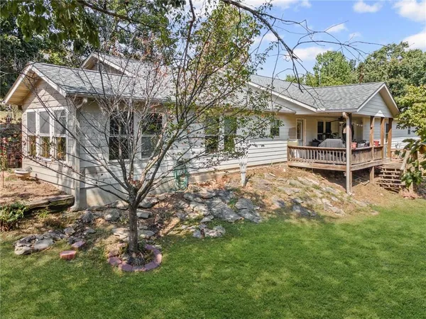 $399,900 | 17537 Mockingbird Road, Warsaw, MO 65355