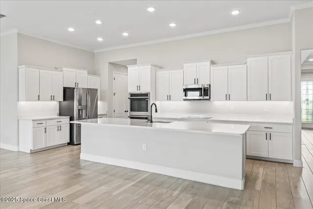 $829,000 | 5089 Realm Run, Melbourne, FL 32934