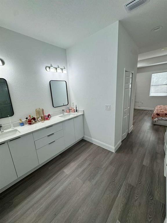 407 Ranier Avenue Lehigh Acres, FL 33974 - Photo 15 of 20