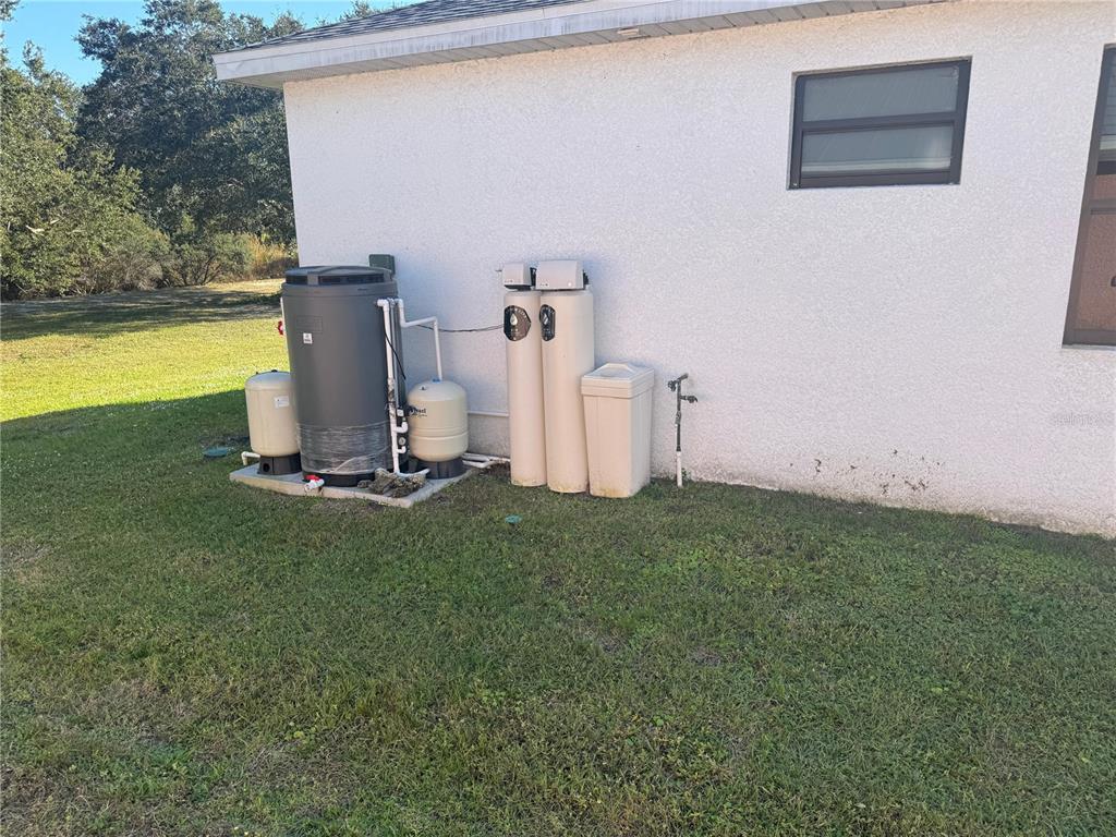 407 Ranier Avenue Lehigh Acres, FL 33974 - Photo 17 of 20