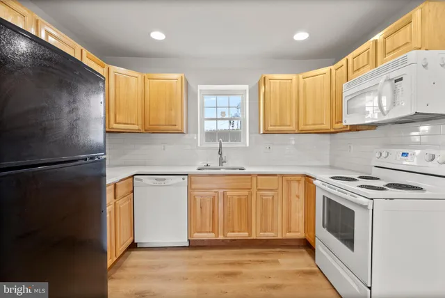 $2,450 | 3301 Sollers Point Road, Baltimore, MD 21222