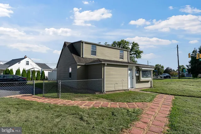 $2,450 | 3301 Sollers Point Road, Baltimore, MD 21222