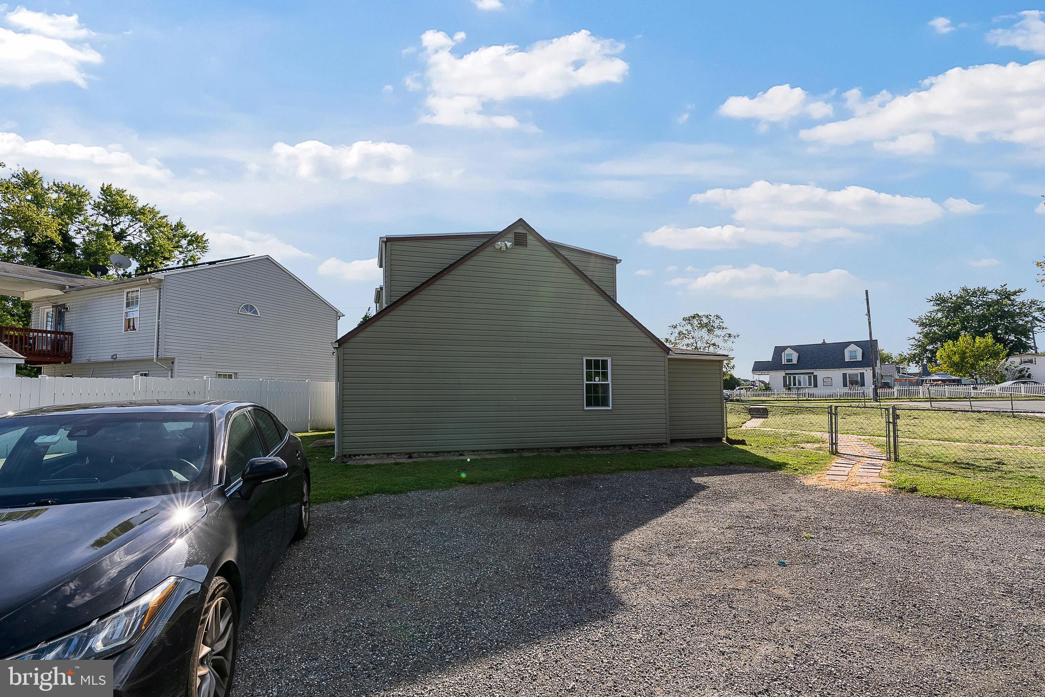 3301 Sollers Point Road Baltimore, MD 21222 - Photo 4 of 23