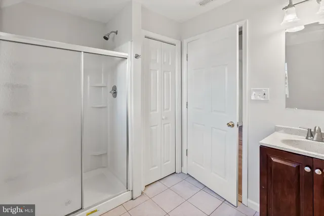 $2,450 | 3301 Sollers Point Road, Baltimore, MD 21222