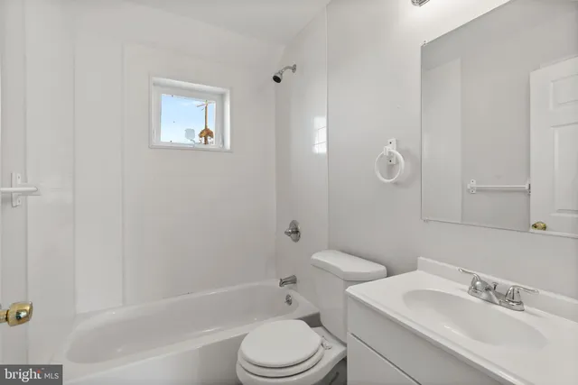 $2,450 | 3301 Sollers Point Road, Baltimore, MD 21222