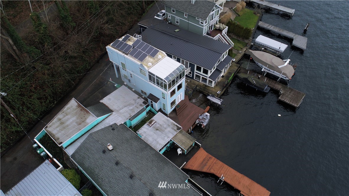 10358 Riviera Place Northeast Seattle, WA 98125 - Photo 20 of 25 Gallery Image 20