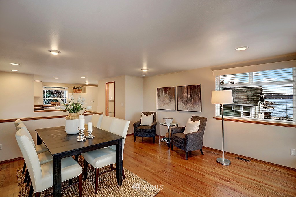 10358 Riviera Place Northeast Seattle, WA 98125 - Photo 8 of 25 Gallery Image 8
