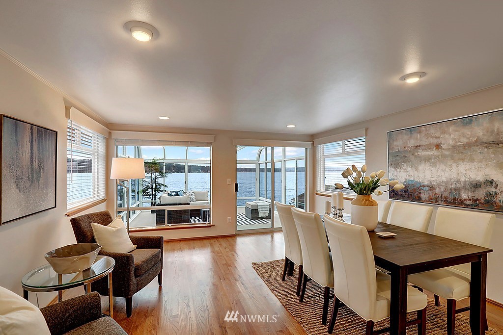 10358 Riviera Place Northeast Seattle, WA 98125 - Photo 10 of 25 Gallery Image 10