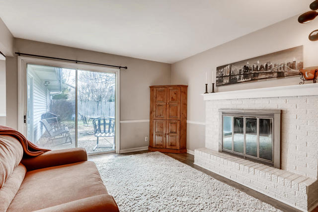 2310 Gettysburg Drive Aurora, IL 60506 - Photo 5 of 11