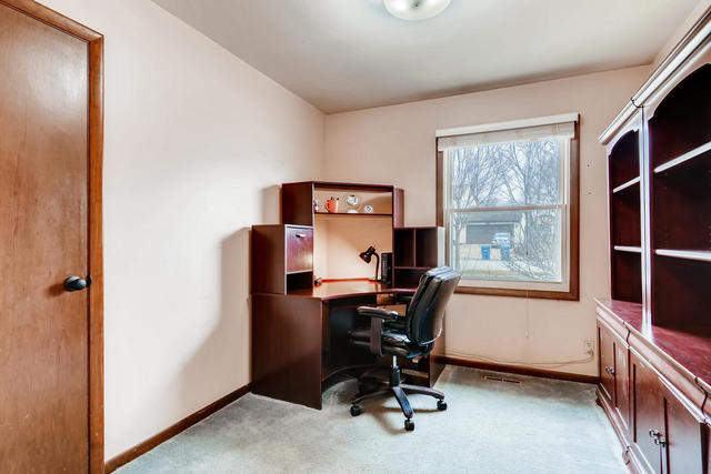 2310 Gettysburg Drive Aurora, IL 60506 - Photo 10 of 11