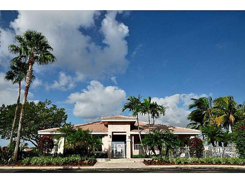 6710 Fern Street Pompano Beach, FL 33063 - Photo 8 of 14 Clubhouse