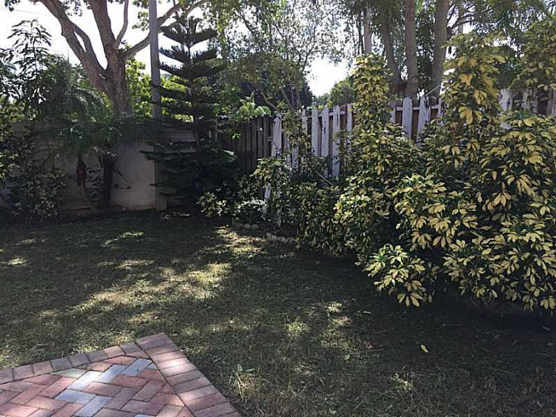 6710 Fern Street Pompano Beach, FL 33063 - Photo 9 of 14 Exterior Back Other