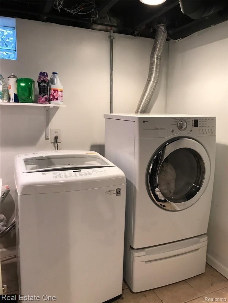 2183 Manchester Road Birmingham, MI 48009 - Photo 17 of 17 LAUNDRY ROOM