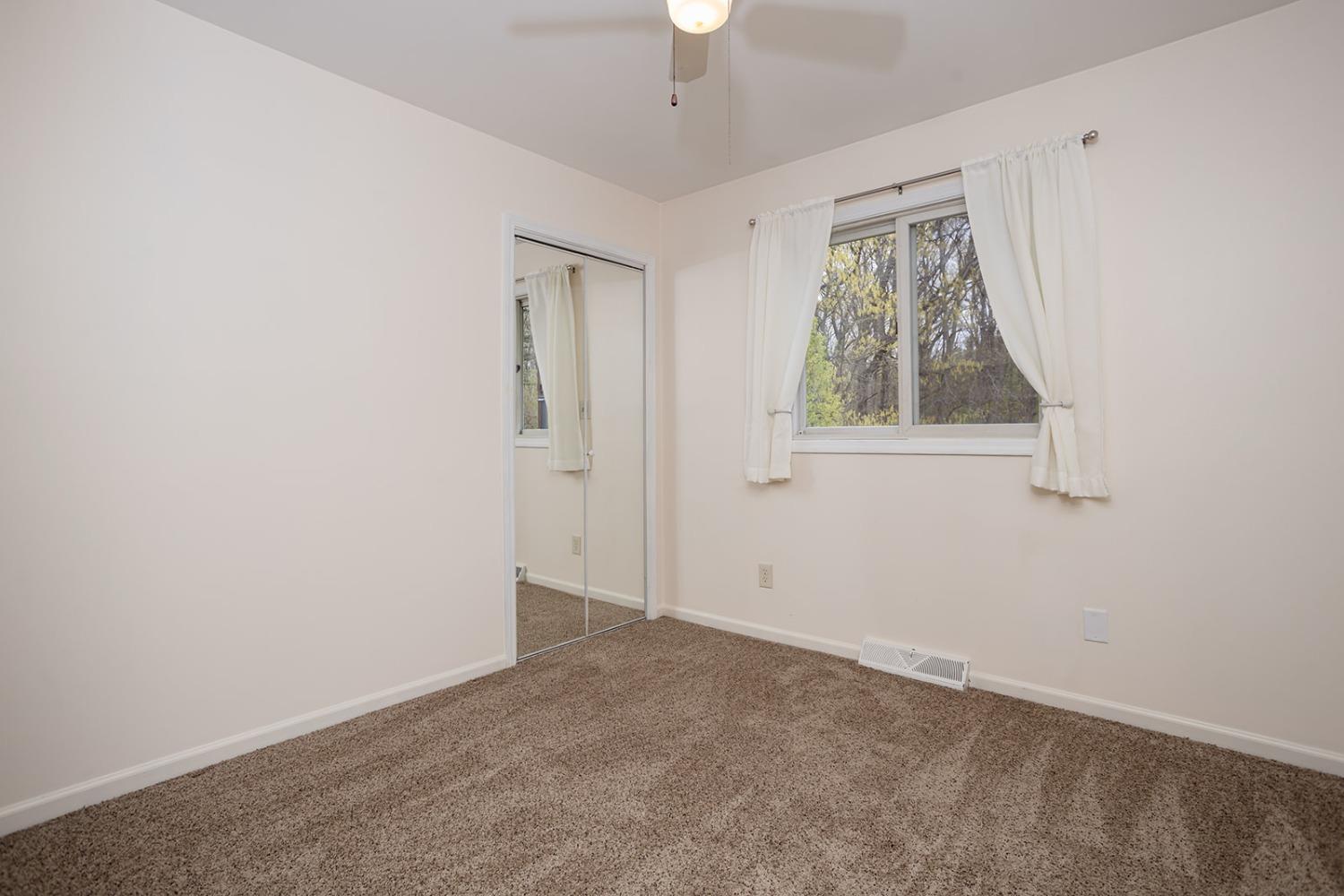 306 West Division Road Valparaiso, IN 46385 - Photo 18 of 68 1500x1000