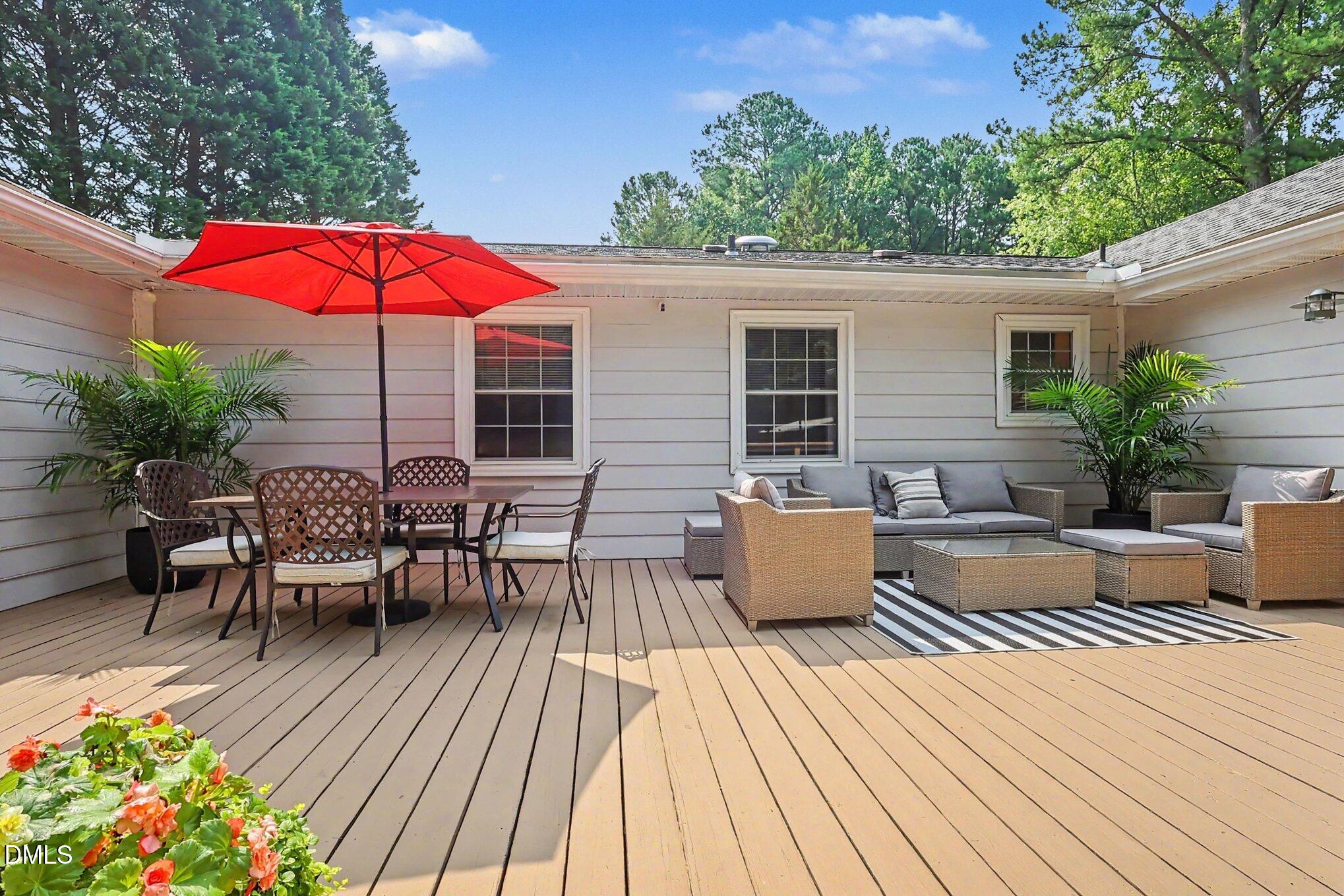 9208 Holly Springs Road Apex, NC 27539 - Photo 25 of 52 027_file_6330