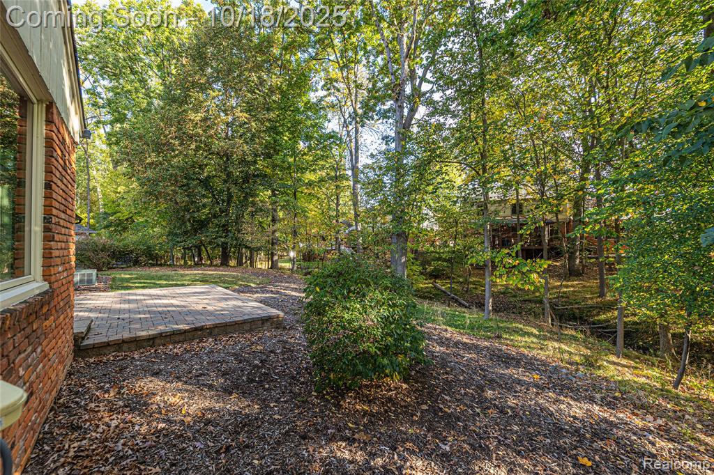 448 Streamview Court Rochester Hills, MI 48309 - Photo 34 of 40