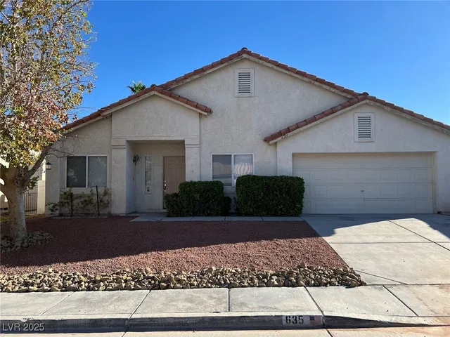 $1,895 | 635 Delorean Drive, North Las Vegas, NV 89081