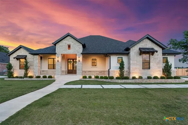 $750,000 | 205 O W Lowrey Drive, Salado, TX 76571
