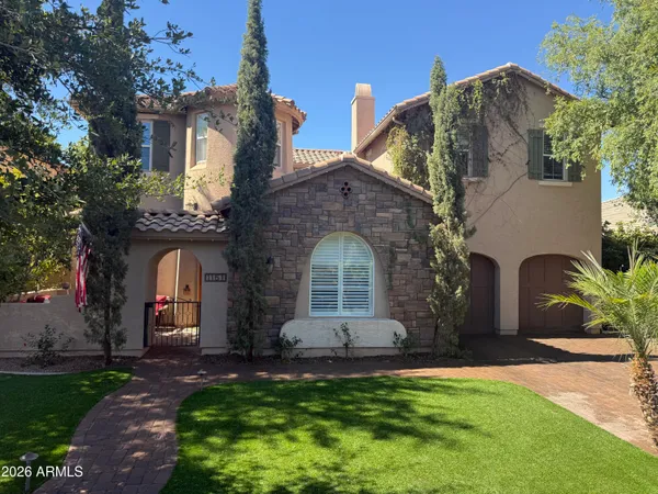 $824,900 | 1151 West Horseshoe Avenue, Gilbert, AZ 85233