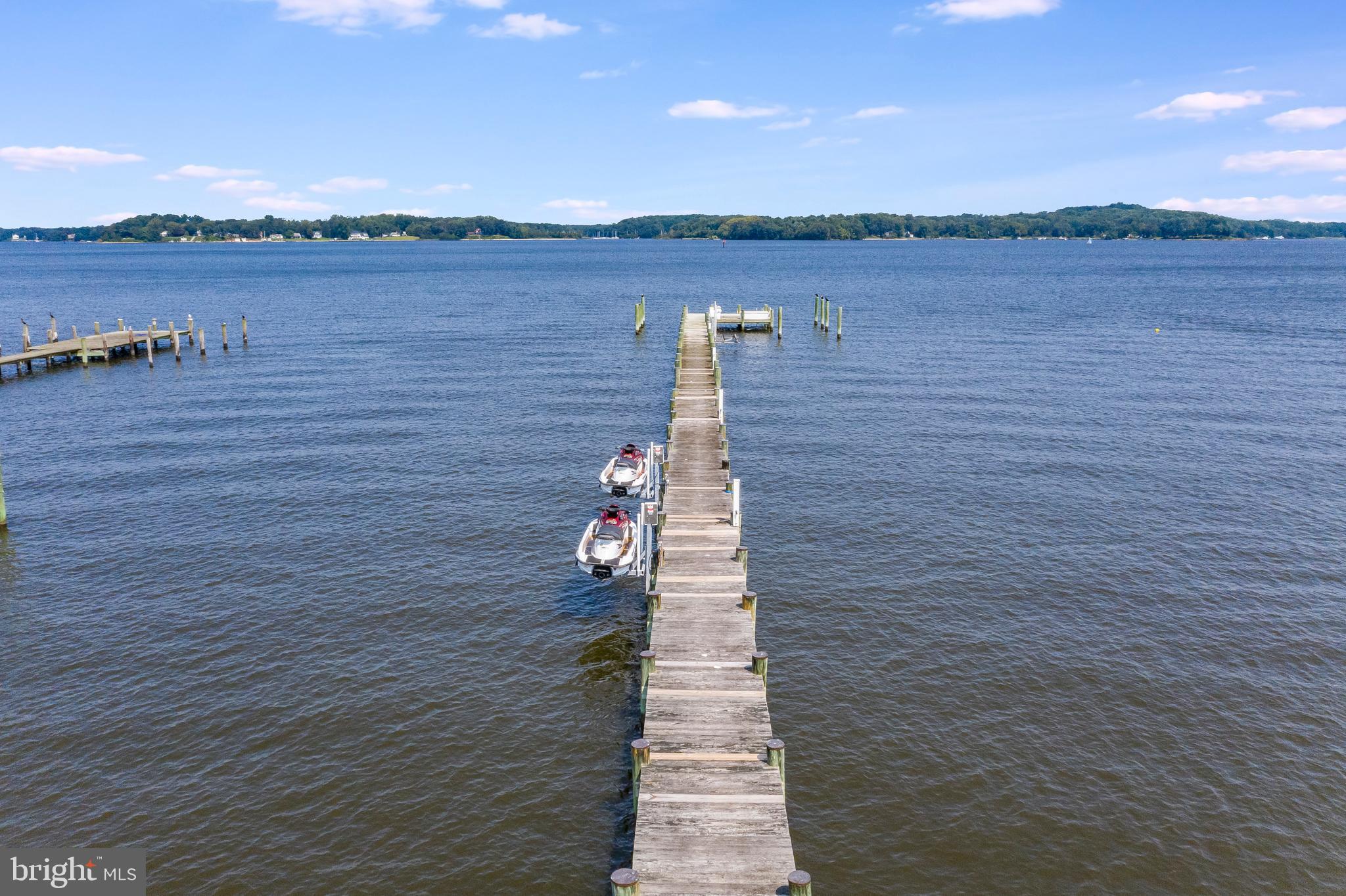 557 Broadwater Road Arnold, MD 21012 - Photo 6 of 106 Gallery Image 6