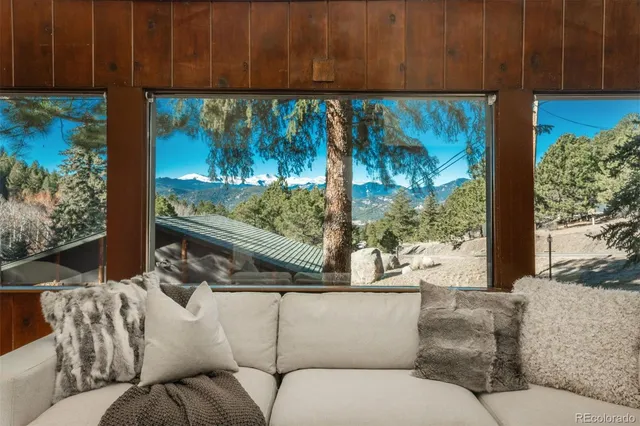 $949,000 | 25728 Stanley Park Road, Evergreen, CO 80439