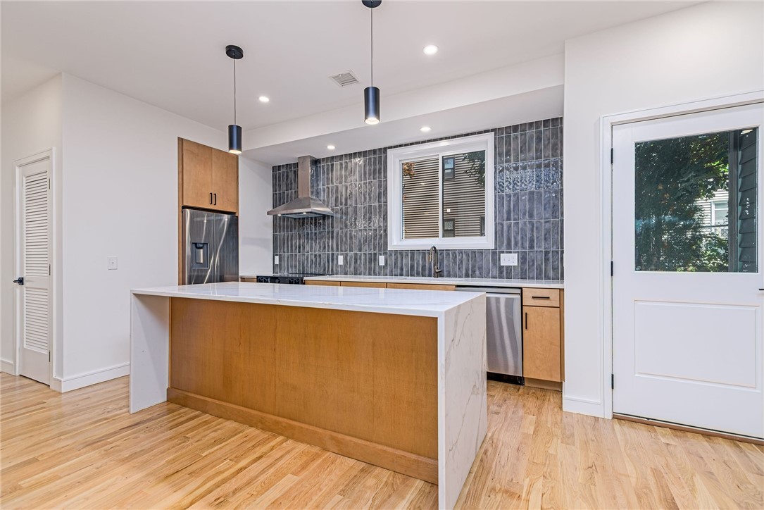 12 Daggett Court, Unit 1 Providence, RI 02906 - Photo 15 of 46