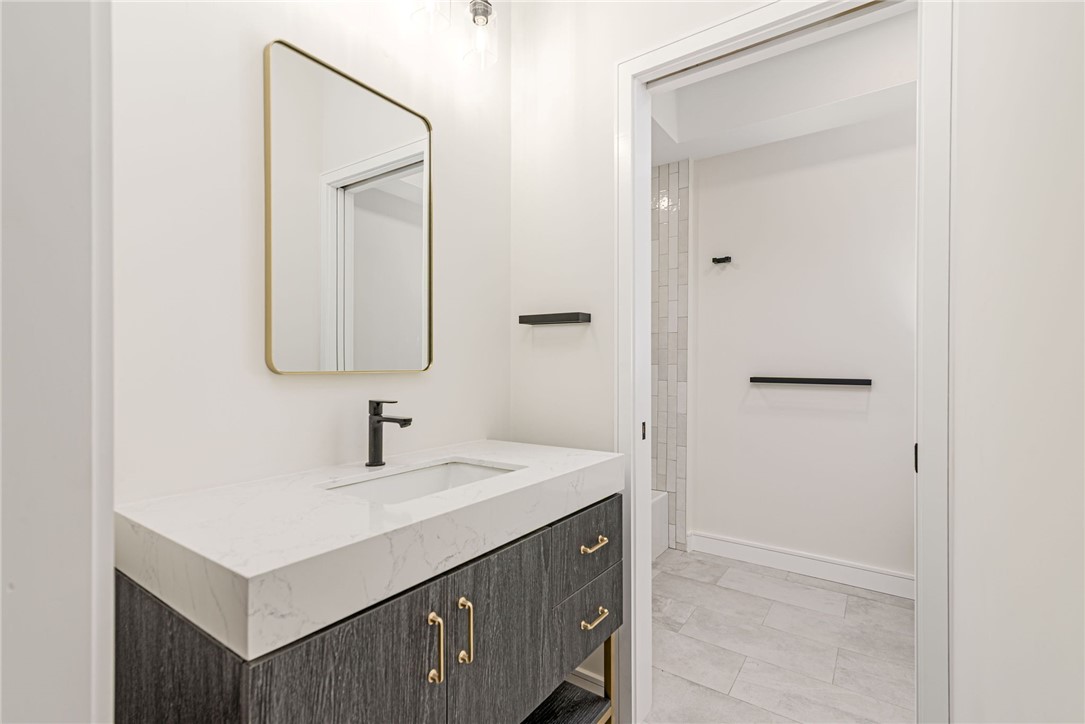 12 Daggett Court, Unit 1 Providence, RI 02906 - Photo 28 of 46