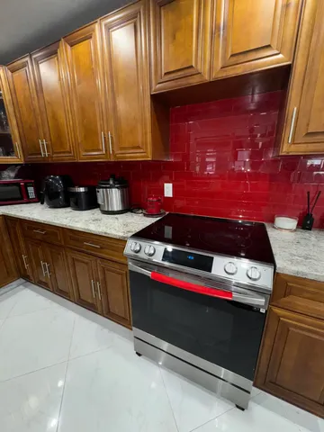 $449,900 | 5792 Orange Road, Royal Palm Estates, FL 33413