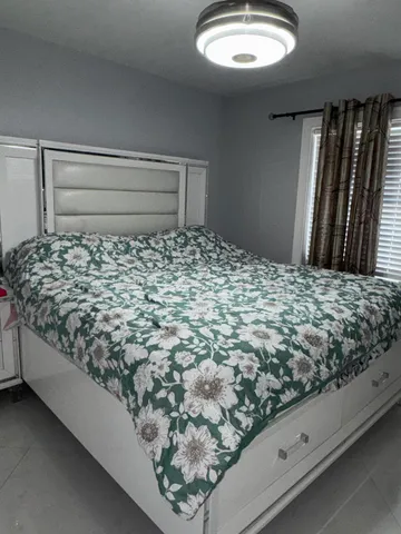 $449,900 | 5792 Orange Road, Royal Palm Estates, FL 33413