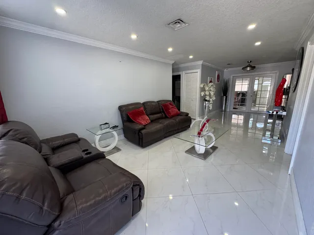 $449,900 | 5792 Orange Road, Royal Palm Estates, FL 33413