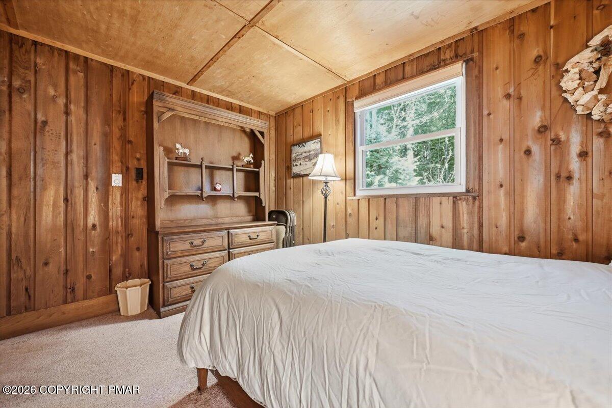 264 Selig Road Pocono Lake, PA 18347 - Photo 18 of 40 40-024_DSC_4512