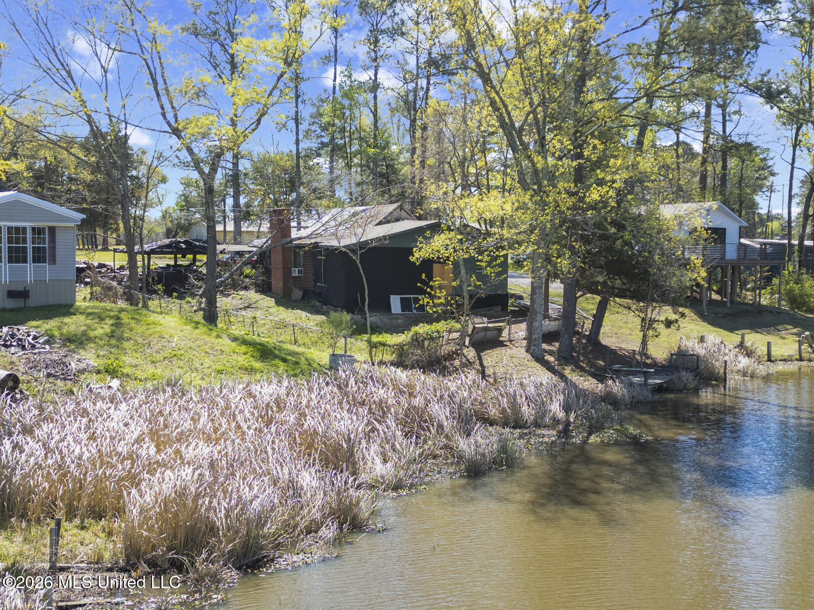 355 Lake Harbor Road Brandon, MS 39047 - Photo 3 of 11 355 lake harbor drone-8