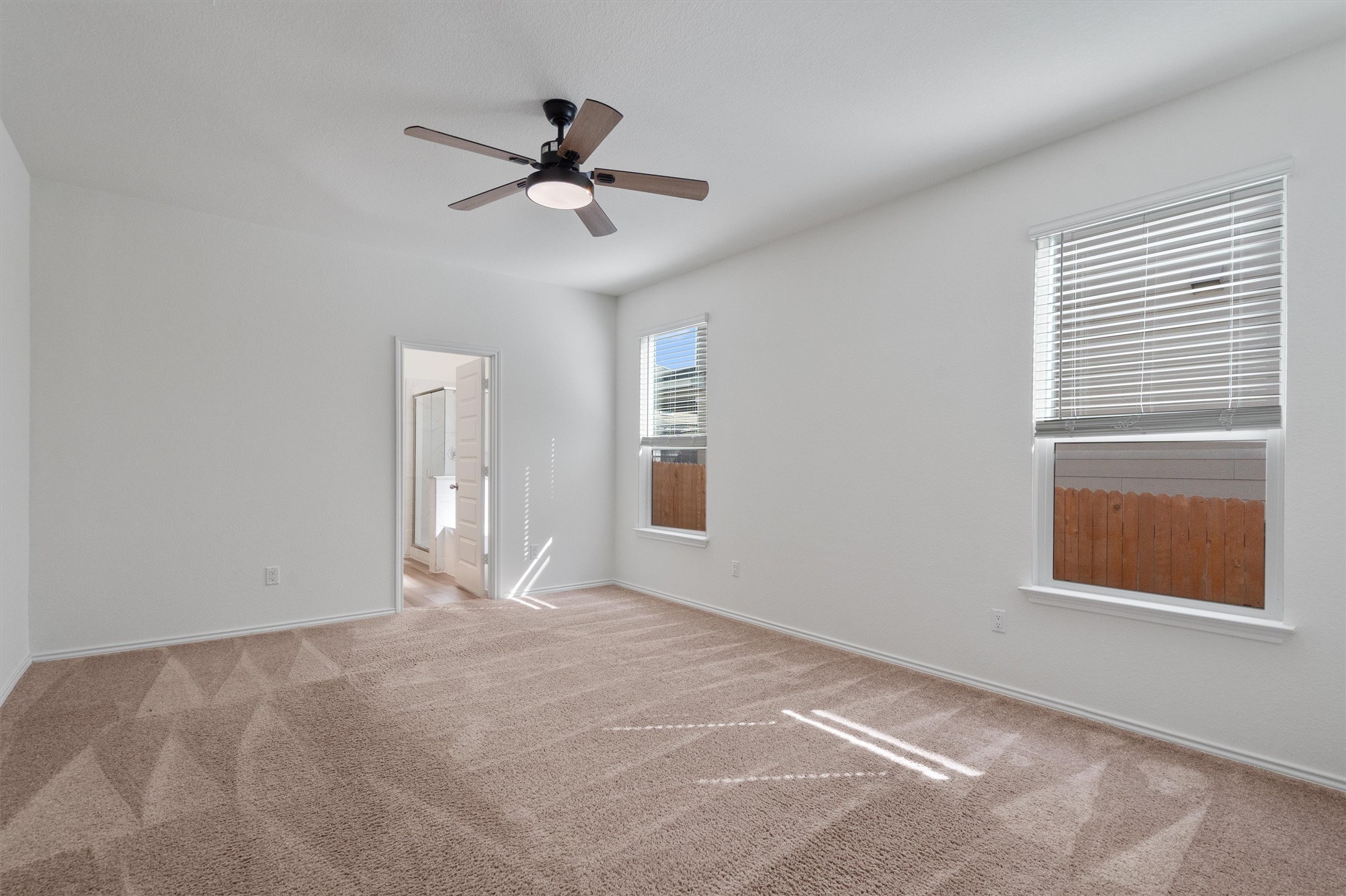 1032 Santiam Street Georgetown, TX 78626 - Photo 20 of 40