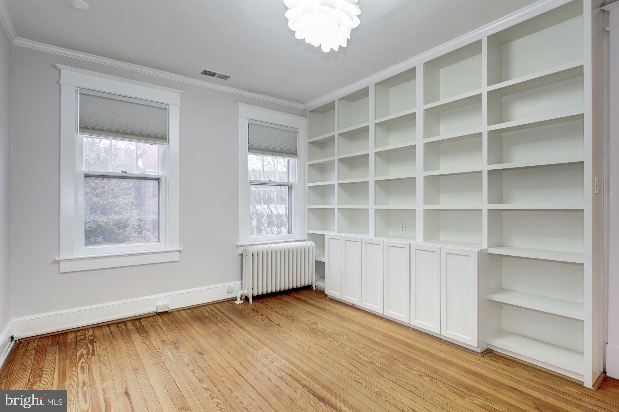 3411 R Street Northwest Washington, DC 20007 - Photo 23 of 35