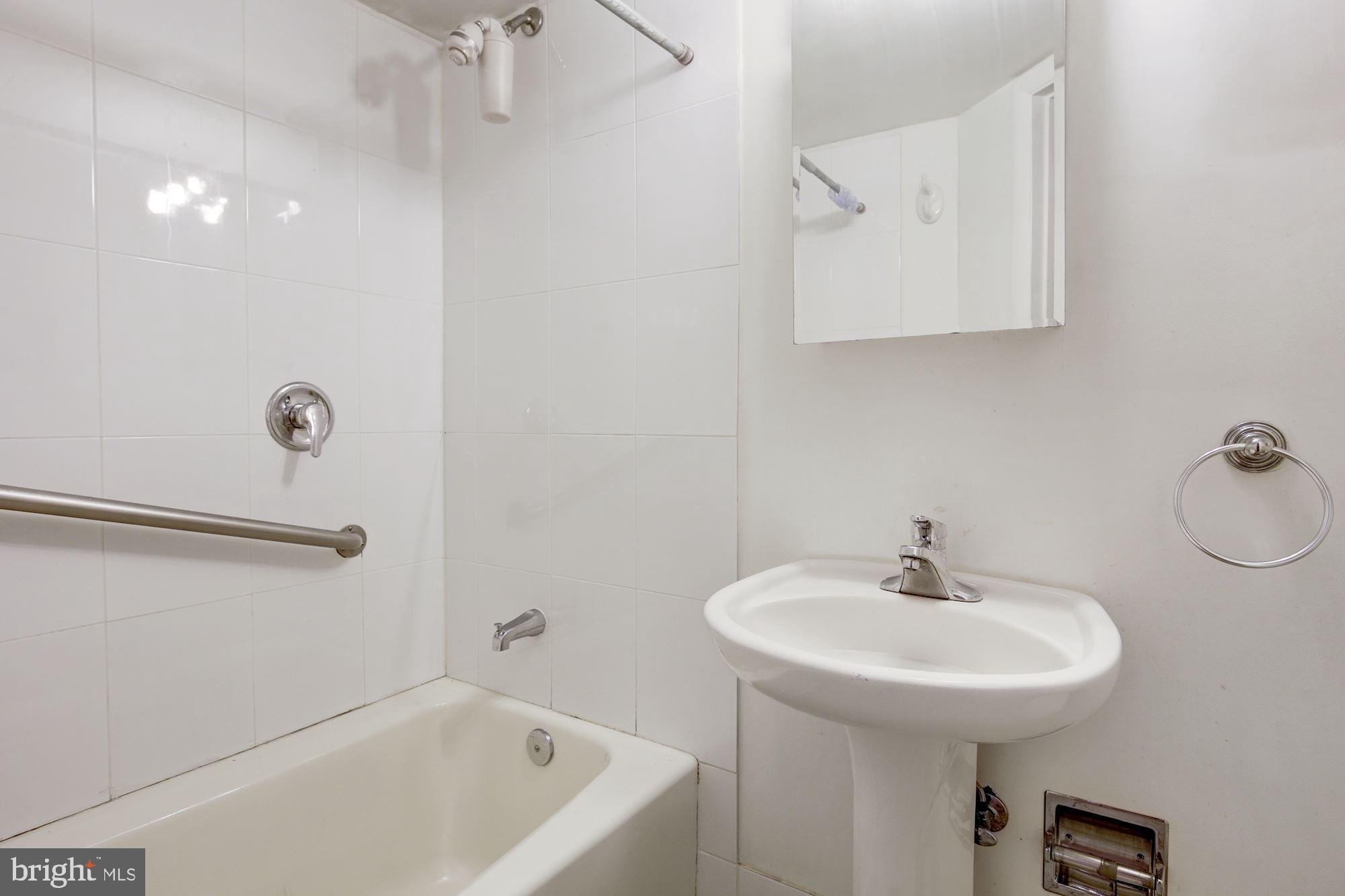 3411 R Street Northwest Washington, DC 20007 - Photo 31 of 35