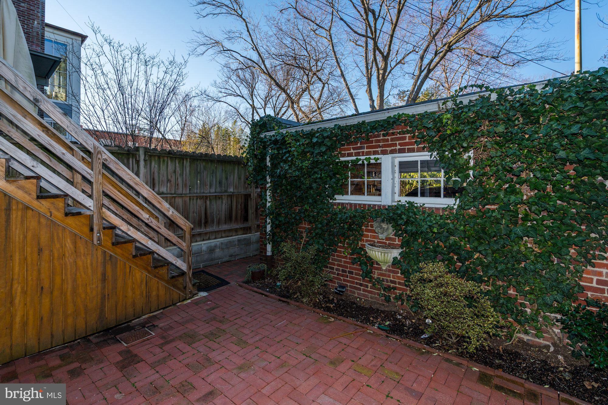 3411 R Street Northwest Washington, DC 20007 - Photo 34 of 35