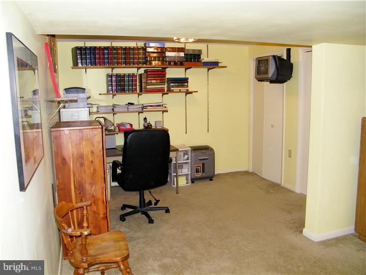 77 Home Road Hatboro, PA 19040 - Photo 22 of 25 Basement - Finished