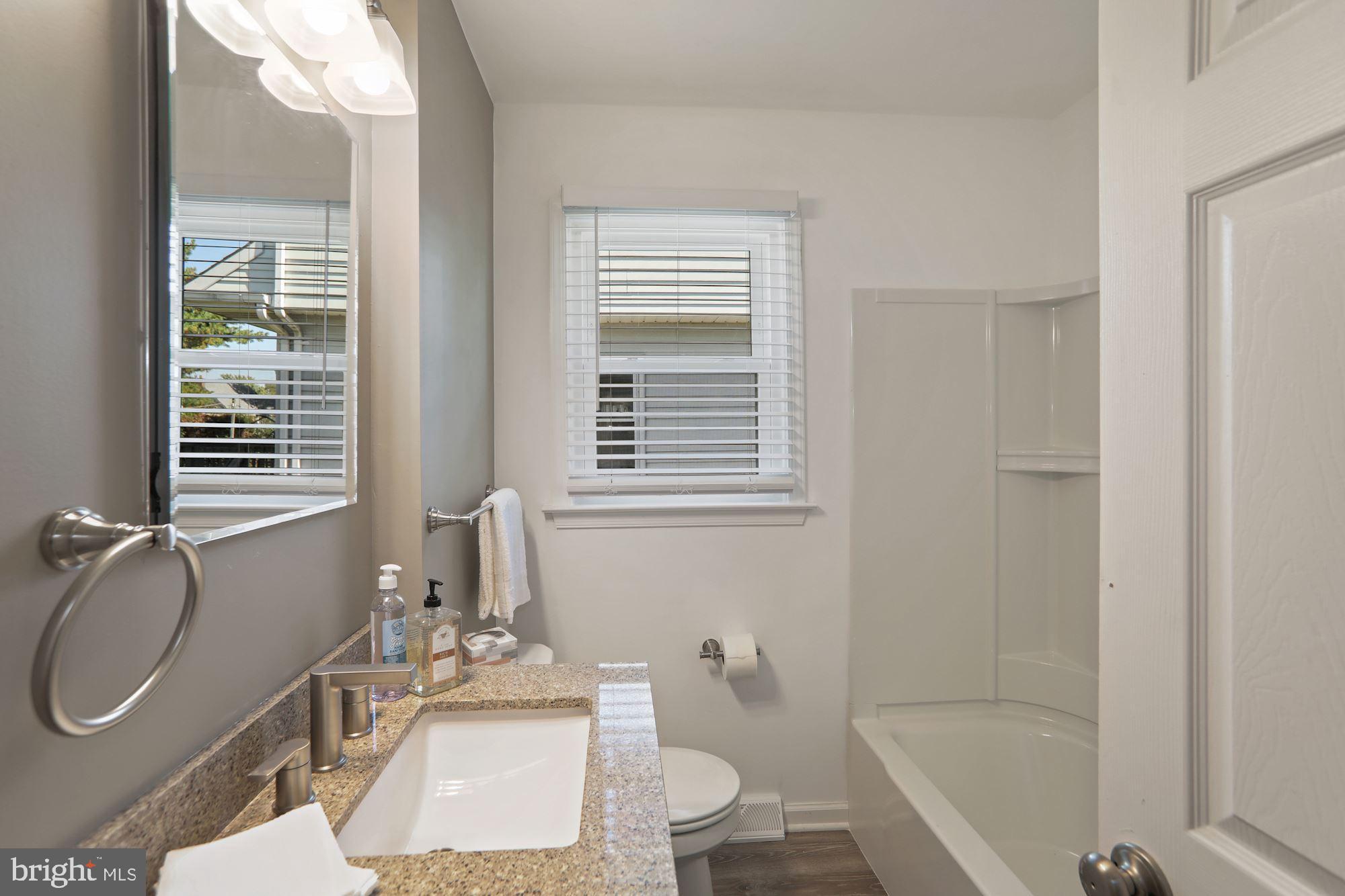 84 Knight Avenue Runnemede, NJ 08078 - Photo 9 of 21 Gallery Image 9