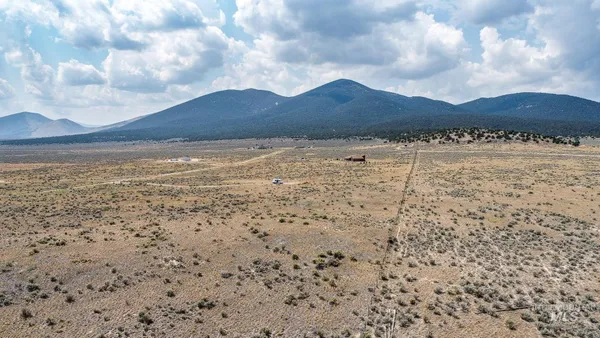 $185,000 | Tbd East Shooting Iron Road, Almo, ID 83312