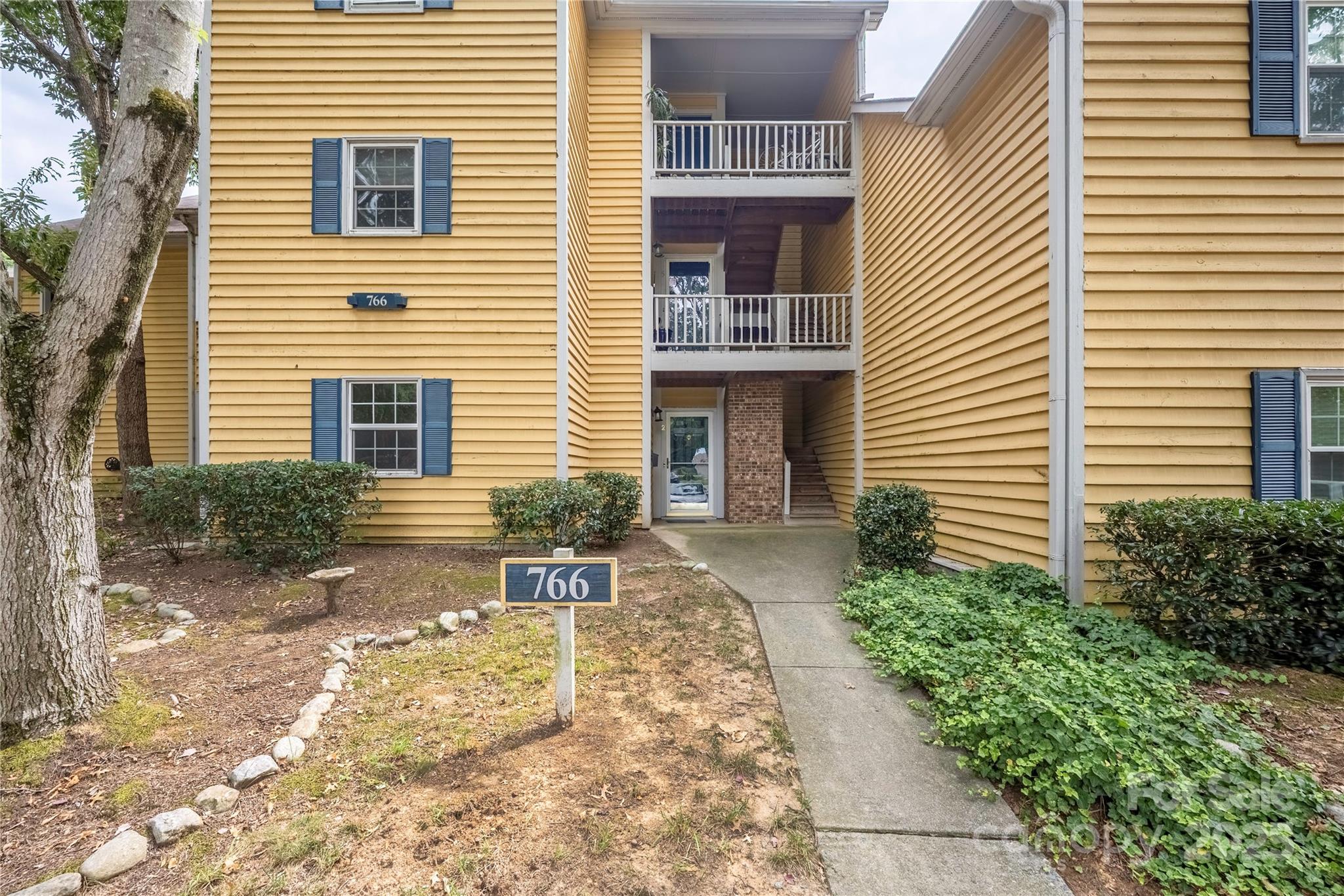 766 Marsh Road, Unit 2 Charlotte, NC 28209 - Photo 5 of 24 Gallery Image 5