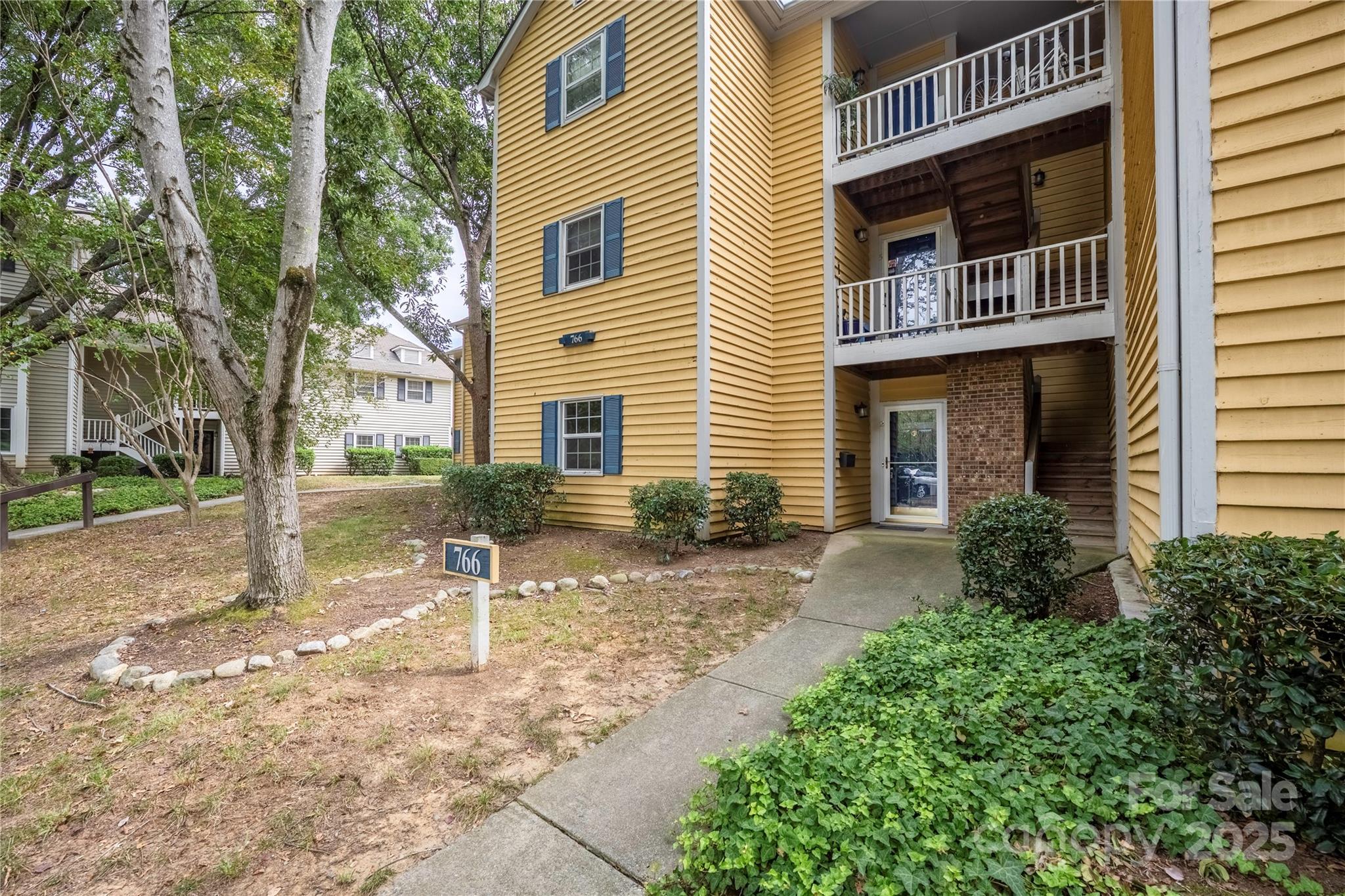 766 Marsh Road, Unit 2 Charlotte, NC 28209 - Photo 6 of 24 Gallery Image 6