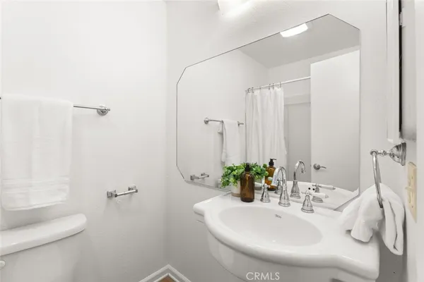 $315,000 | 991 Flying V Street, Chico, CA 95928