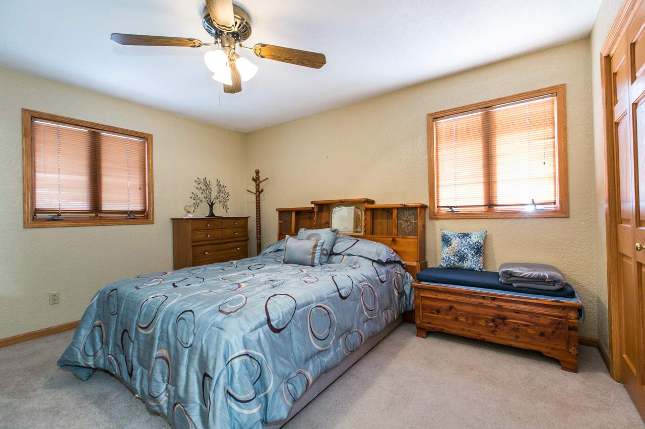 2287 Heacock Road Dubuque, IA 52002 - Photo 16 of 25 Gallery Image 16