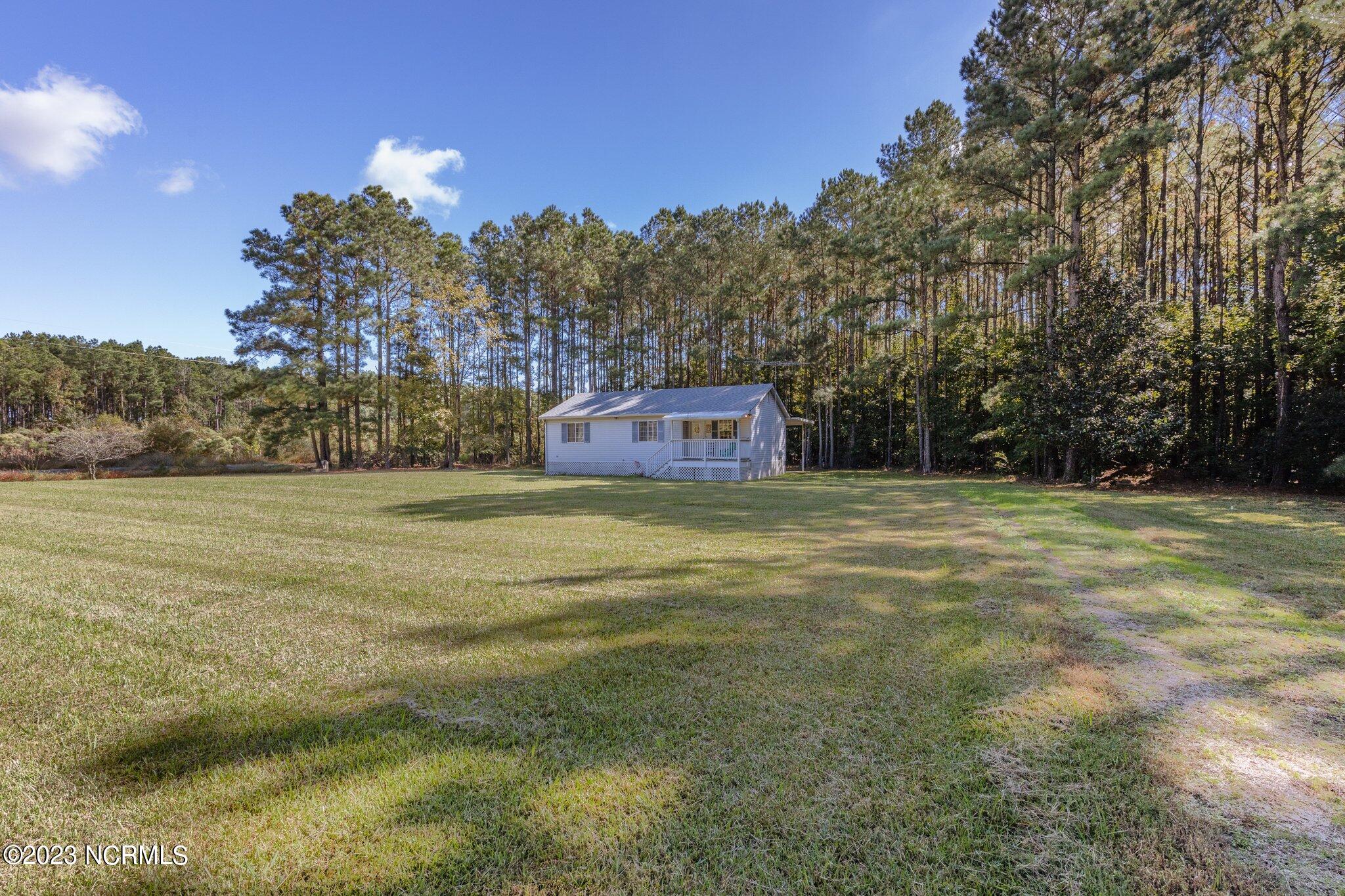 360 Harris Road Elizabeth City, NC 27909 - Photo 3 of 33 360_Harris_Rd-11