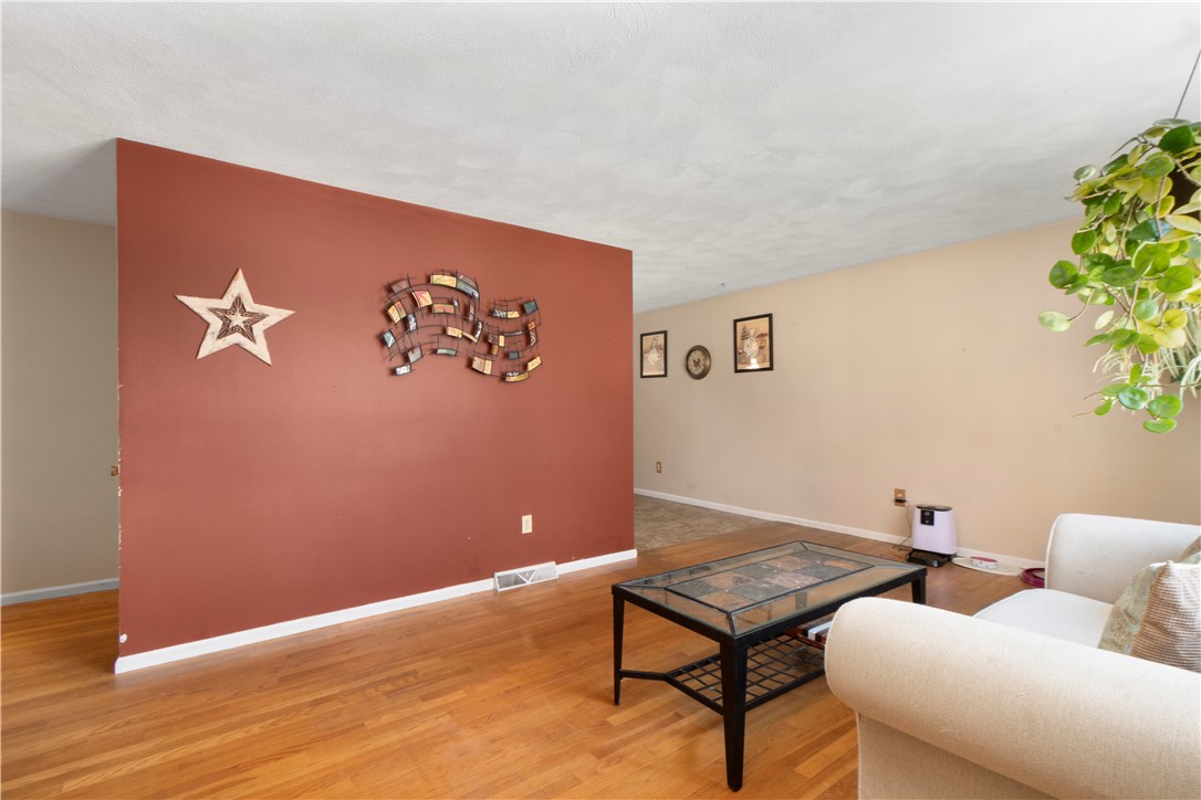 30 Frontier Road Warwick, RI 02889 - Photo 11 of 34