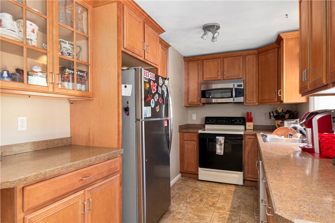30 Frontier Road Warwick, RI 02889 - Photo 13 of 34
