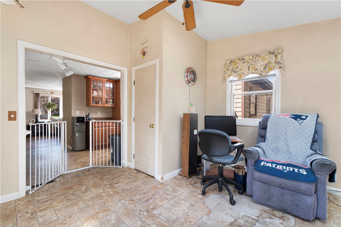30 Frontier Road Warwick, RI 02889 - Photo 15 of 34